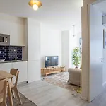 Trindadeflat W Ac By Lovelystay Porto